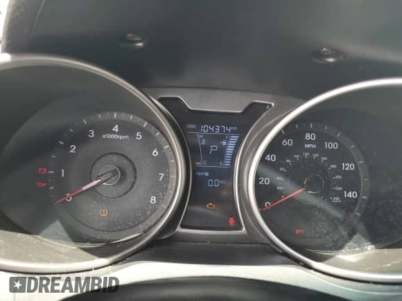 ✅ 2013 Hyundai Veloster RE:MIX • VIN: KMHTC6AD7DU156104 • Лот: 51266135. Размещён на Copart с пробегом 104 374 миль миль. Получите бесплатный доступ к архиву аукционных продаж из США и посмотрите подробный отчёт об истории автомобиля на DreamBid. Изображение 9.