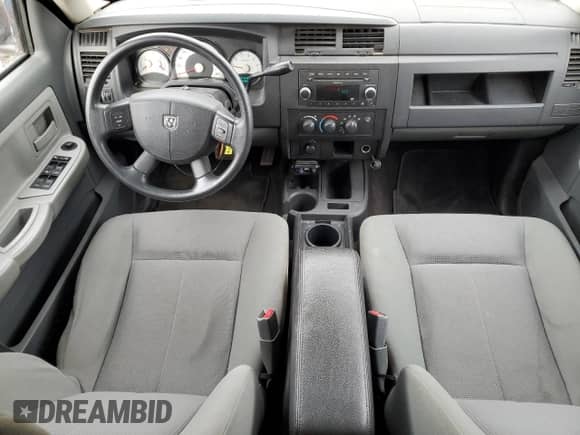 2008 Dodge Dakota with VIN 1D7HW38NX8S535023, listed as a Copart auction lot 77975874 with 193,969 mi miles and Clean title. Bid and sale history available at DreamBid. Image 8.