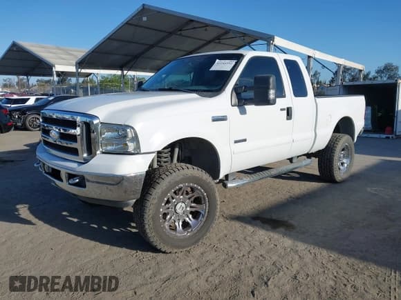 ✅ 2006 Ford F-250 XL • VIN: 1FTSX21P76ED44545 • Lot: 42244592. Listed on IAAI with 153,969 mi. Free auction sales archive from the USA and detailed vehicle history report at DreamBid. Image 2.
