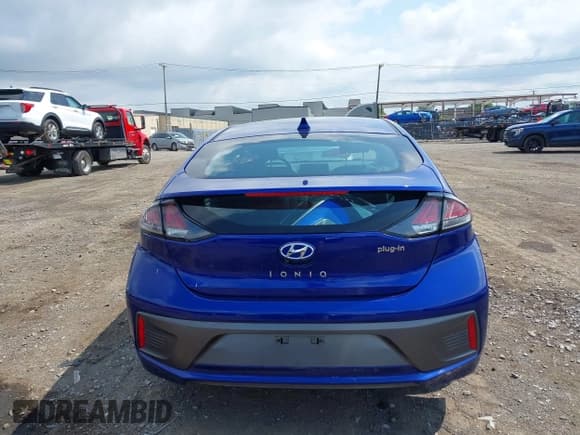 ✅ 2022 Hyundai Ioniq SEL • VIN: KMHC75LD6NU282676 • Lot: 42521638. Listed on IAAI with 101,655 mi. Free auction sales archive from the USA and detailed vehicle history report at DreamBid. Image 16.