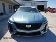 ✅ 2024 Cadillac CT5-V • VIN: 1G6DR5RW6R0129923 • Lot: 49929095. Wystawiony na Copart z przebiegiem 5 306 mil. Bezpłatny archiwum sprzedaży aukcyjnych z USA i szczegółowy raport historii pojazdu na DreamBid. Zdjęcie 5.