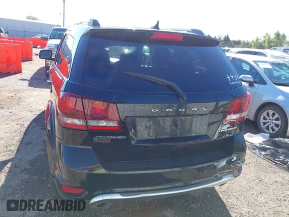 ✅ 2017 Dodge Journey Crossroad Plus • VIN: 3C4PDCGG3HT535975 • Лот: 43249138. Опубликован ранее на IAAI с пробегом 157 802 миль. Бесплатный доступ к архиву аукционных продаж из США и подробный отчёт об истории автомобиля на DreamBid. Изображение 16.