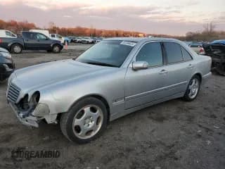 ✅ 2000 Mercedes-Benz E 320 • VIN: WDBJF70J7YB049473 • Lot: 82396624. Listed on Copart with 197,515 mi. Free auction sales archive from the USA and detailed vehicle history report at DreamBid. Image 1.