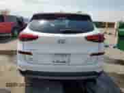 2019 Hyundai Tucson SEL z VIN KM8J33AL9KU971009, wystawiony jako Copart lot #68892695 z przebiegiem 122 020 mil mil oraz Czysty tytuł • Clean title. Historia ofert i sprzedaży dostępna na DreamBid. Obrazek 6.