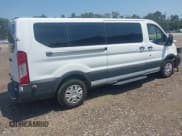 ✅ 2017 Ford Transit XL • VIN: 1FBZX2YM8HKB17769 • Lot: 42772712. Wystawiony na IAAI z przebiegiem 55 709 mil. Bezpłatny archiwum sprzedaży aukcyjnych z USA i szczegółowy raport historii pojazdu na DreamBid. Zdjęcie 4.