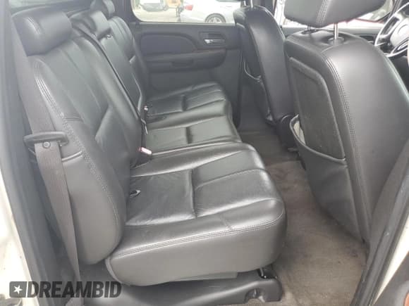 ✅ 2008 Chevrolet Avalanche 2LT • VIN: 3GNEC12048G233569 • Lot: 56966565. Wystawiony na Copart z przebiegiem 17 228 mil. Bezpłatny archiwum sprzedaży aukcyjnych z USA i szczegółowy raport historii pojazdu na DreamBid. Zdjęcie 10.