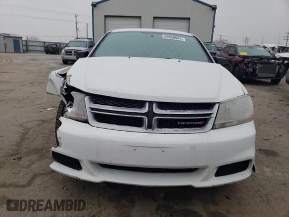 ✅ 2013 Dodge Avenger SE • VIN: 1C3CDZAB5DN664670 • Lot: 83668604. Wystawiony na Copart z przebiegiem 175 471 mil. Bezpłatny archiwum sprzedaży aukcyjnych z USA i szczegółowy raport historii pojazdu na DreamBid. Zdjęcie 5.