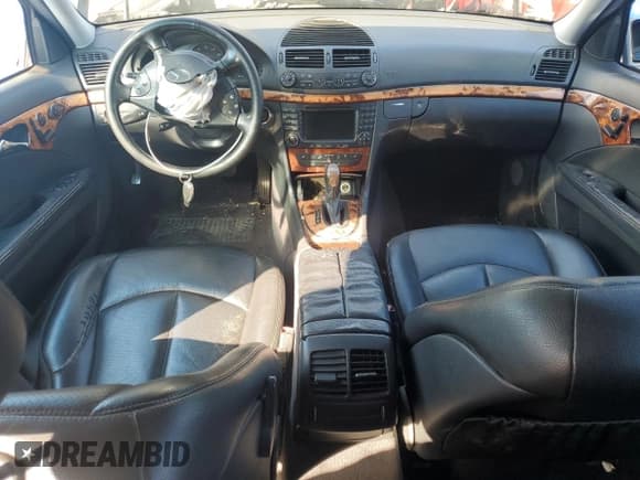 ✅ 2004 Mercedes-Benz E 320 • VIN: WDBUH82JX4X163121 • Lot: 68534765. Listed on Copart with 205,475 mi. Free auction sales archive from the USA and detailed vehicle history report at DreamBid. Image 8.