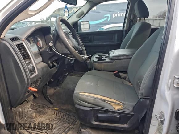 ✅ 2015 Ram 1500 Express • VIN: 1C6RR7FT7FS664565 • Lot: 95901925. Wystawiony na Copart z przebiegiem 205 653 mil. Bezpłatny archiwum sprzedaży aukcyjnych z USA i szczegółowy raport historii pojazdu na DreamBid. Zdjęcie 7.