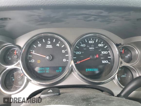 ✅ 2009 Chevrolet Silverado 1500 • VIN: 1GCEK240X9Z213021 • Лот: 70754345. Опубликован ранее на Copart с пробегом 46 609 миль. Бесплатный доступ к архиву аукционных продаж из США и подробный отчёт об истории автомобиля на DreamBid. Изображение 9.