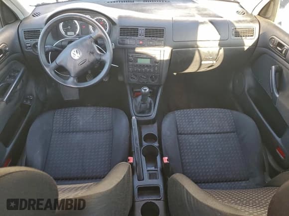 ✅ 2005 Volkswagen Jetta GL • VIN: 3VWRA69M25M041633 • Lot: 93961935. Listed on Copart with 163,270 mi. Free auction sales archive from the USA and detailed vehicle history report at DreamBid. Image 8.