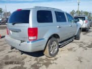 ✅ 2009 Chrysler Aspen Limited • VIN: 1A8HW58P59F708957 • Lot: 41521948. Wystawiony na IAAI z przebiegiem 223 377 mil. Bezpłatny archiwum sprzedaży aukcyjnych z USA i szczegółowy raport historii pojazdu na DreamBid. Zdjęcie 4.