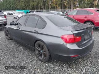 ✅ 2014 BMW 3 Series 335i xDrive • VIN: WBA3B9G54ENR79316 • Lot: 43619798. Wystawiony na IAAI z przebiegiem 192 346 mil. Bezpłatny archiwum sprzedaży aukcyjnych z USA i szczegółowy raport historii pojazdu na DreamBid. Zdjęcie 3.