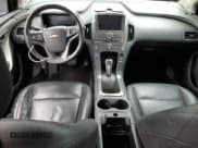 ✅ 2013 Chevrolet Volt • VIN: 1G1RD6E41DU124053 • Lot: 58988234. Wystawiony na Copart z przebiegiem 128 664 mil. Bezpłatny archiwum sprzedaży aukcyjnych z USA i szczegółowy raport historii pojazdu na DreamBid. Zdjęcie 8.