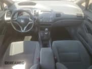 ✅ 2009 Honda Civic DX-G • VIN: 2HGFA15319H344544 • Лот: 67614165. Опубликован ранее на Copart с пробегом 132 730 миль. Бесплатный доступ к архиву аукционных продаж из США и подробный отчёт об истории автомобиля на DreamBid. Изображение 8.