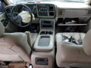 ✅ 2003 Chevrolet Suburban LS • VIN: 3GNFK16Z53G225666 • Лот: 87178394. Опубликован ранее на Copart с пробегом 280 631 миль. Бесплатный доступ к архиву аукционных продаж из США и подробный отчёт об истории автомобиля на DreamBid. Изображение 8.