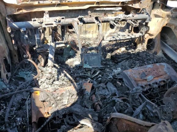 2017 Chevrolet Malibu LS с VIN 1G1ZC5ST1HF263781, выставлен на аукционе Copart как лот 71438625 с пробегом Не указан миль и Списание • Salvage title. История ставок и продаж доступна на DreamBid. Изображение 8.