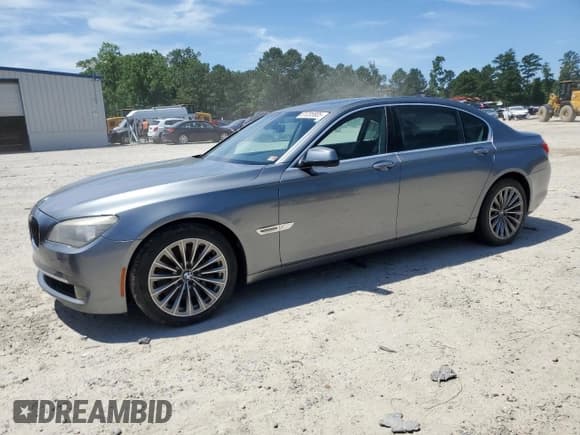 ✅ 2011 BMW 7 Series 750Li • VIN: WBAKB8C58BCY64611 • Lot: 61205805. Listed on Copart with 135,930 mi. Free auction sales archive from the USA and detailed vehicle history report at DreamBid. Image 1.