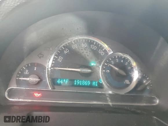 ✅ 2008 Chevrolet HHR Panel LS • VIN: 3GCDA85DX8S645199 • Лот: 93859135. Опубликован ранее на Copart с пробегом 191 869 миль. Бесплатный доступ к архиву аукционных продаж из США и подробный отчёт об истории автомобиля на DreamBid. Изображение 9.