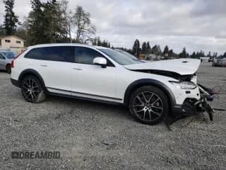 ✅ 2020 Volvo V90 • VIN: YV4A22NLXL1110871 • Лот: 46942463. Опубликован ранее на Copart с пробегом 23 901 миль. Бесплатный доступ к архиву аукционных продаж из США и подробный отчёт об истории автомобиля на DreamBid. Изображение 4.