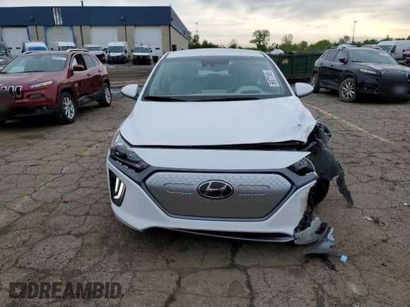 2020 Hyundai Ioniq SE с VIN KMHC75LJ5LU060827, выставлен на аукционе Copart как лот 56877195 с пробегом 30 722 миль миль и На запчасти • Non repairable. История ставок и продаж доступна на DreamBid. Изображение 5.