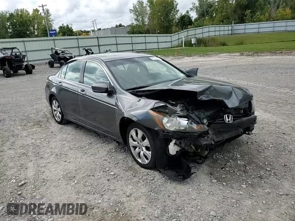 ✅ 2010 Honda Accord EX • VIN: 1HGCP2E73AA091322 • Lot: 81778815. Wystawiony na Copart z przebiegiem Nie podano. Bezpłatny archiwum sprzedaży aukcyjnych z USA i szczegółowy raport historii pojazdu na DreamBid. Zdjęcie 14.