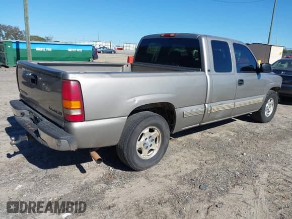 ✅ 2000 Chevrolet Silverado 1500 LS • VIN: 2GCEC19TXY1244979 • Лот: 43477418. Опубликован ранее на IAAI с пробегом 459 478 миль. Бесплатный доступ к архиву аукционных продаж из США и подробный отчёт об истории автомобиля на DreamBid. Изображение 4.