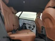 ✅ 2020 Audi Q8 Premium Plus • VIN: WA1BVAF1XLD000613 • Лот: 82378565. Опубликован ранее на Copart с пробегом 45 004 миль. Бесплатный доступ к архиву аукционных продаж из США и подробный отчёт об истории автомобиля на DreamBid. Изображение 11.