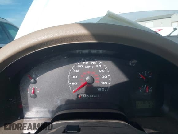 ✅ 2008 Ford F-150 XL • VIN: 1FTRF12238KC43036 • Lot: 43648399. Listed on IAAI with 178,082 mi. Free auction sales archive from the USA and detailed vehicle history report at DreamBid. Image 7.