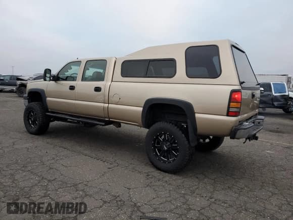 ✅ 2006 Chevrolet Silverado 2500HD LT1 • VIN: 1GCHK23D86F200833 • Lot: 46864485. Wystawiony na Copart z przebiegiem 153 783 mil. Bezpłatny archiwum sprzedaży aukcyjnych z USA i szczegółowy raport historii pojazdu na DreamBid. Zdjęcie 2.