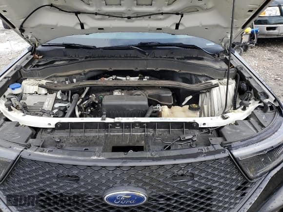 ✅ 2020 Ford Police Interceptor Utility • VIN: 1FM5K8AB3LGC94810 • Lot: 54259525. Wystawiony na Copart z przebiegiem 51 714 mil. Bezpłatny archiwum sprzedaży aukcyjnych z USA i szczegółowy raport historii pojazdu na DreamBid. Zdjęcie 11.