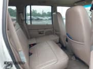 ✅ 1998 Ford Explorer XL • VIN: 1FMZU32E4WZB06957 • Lot: 42614426. Wystawiony na IAAI z przebiegiem 193 999 mil. Bezpłatny archiwum sprzedaży aukcyjnych z USA i szczegółowy raport historii pojazdu na DreamBid. Zdjęcie 8.