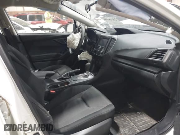 ✅ 2020 Subaru Impreza • VIN: 4S3GTAB64L3702774 • Lot: 42048749. Listed on IAAI with 70,035 mi. Free auction sales archive from the USA and detailed vehicle history report at DreamBid. Image 5.