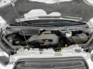 ✅ 2018 Ford Transit • VIN: 1FTYE1CM3JKA69666 • Lot: 58270905. Wystawiony na Copart z przebiegiem 64 916 mil. Bezpłatny archiwum sprzedaży aukcyjnych z USA i szczegółowy raport historii pojazdu na DreamBid. Zdjęcie 14.