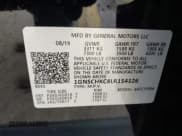 ✅ 2020 Chevrolet Suburban LT • VIN: 1GNSCHKC4LR154126 • Lot: 41636948. Wystawiony na IAAI z przebiegiem 190 699 mil. Bezpłatny archiwum sprzedaży aukcyjnych z USA i szczegółowy raport historii pojazdu na DreamBid. Zdjęcie 9.