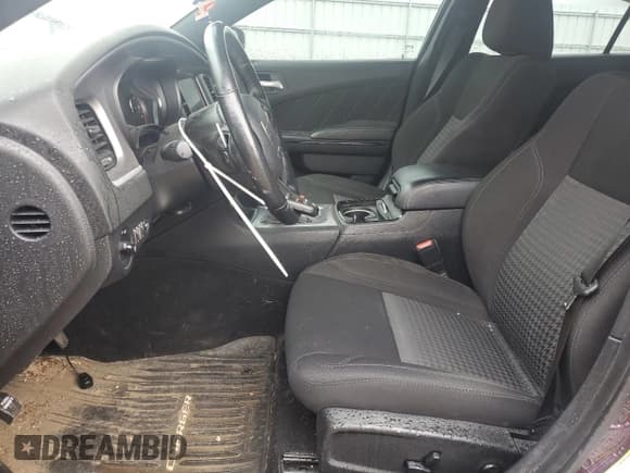 ✅ 2020 Dodge Charger SXT • VIN: 2C3CDXJG8LH187188 • Лот: 80917565. Опубликован ранее на Copart с пробегом 69 132 миль. Бесплатный доступ к архиву аукционных продаж из США и подробный отчёт об истории автомобиля на DreamBid. Изображение 7.