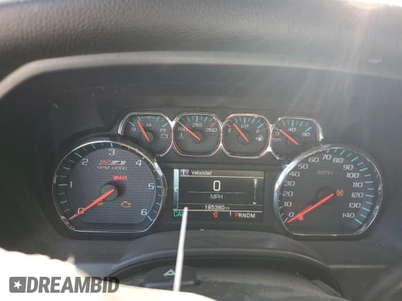 ✅ 2016 Chevrolet Silverado 1500 LT • VIN: 3GCUKRECXGG225230 • Лот: 73184834. Опубликован ранее на Copart с пробегом 185 380 миль. Бесплатный доступ к архиву аукционных продаж из США и подробный отчёт об истории автомобиля на DreamBid. Изображение 9.