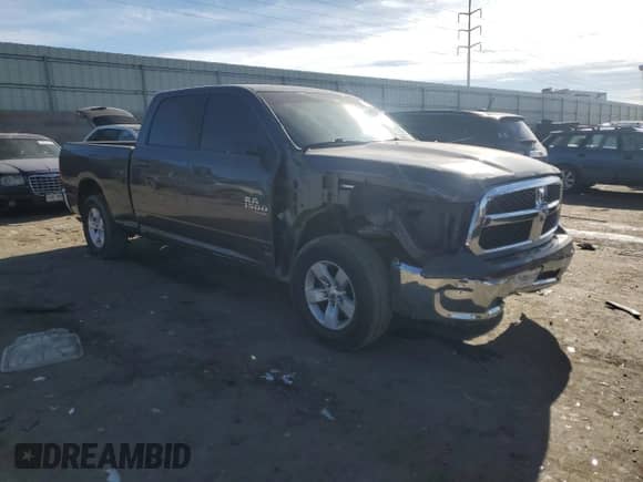 2021 Ram 1500 SLT z VIN 1C6RR6TTXMS516230, wystawiony jako Copart lot #83003244 z przebiegiem 87 099 mil mil oraz Szkoda całkowita • Salvage title. Historia ofert i sprzedaży dostępna na DreamBid. Obrazek 4.