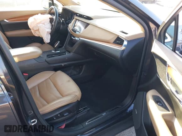 ✅ 2017 Cadillac XT5 Platinum AWD • VIN: 1GYKNFRS7HZ192746 • Lot: 43721747. Listed on IAAI with 72,703 mi. Free auction sales archive from the USA and detailed vehicle history report at DreamBid. Image 5.