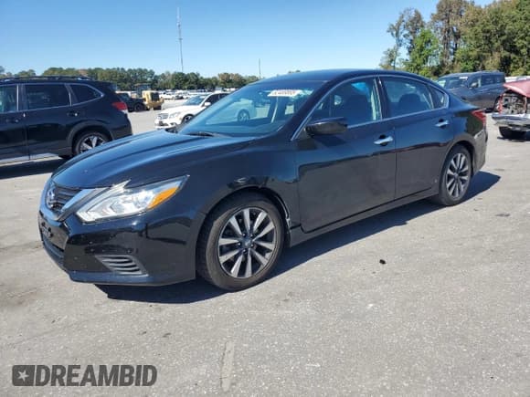 ✅ 2017 Nissan Altima S • VIN: 1N4AL3AP1HC140700 • Lot: 82469895. Wystawiony na Copart z przebiegiem 169 705 mil. Bezpłatny archiwum sprzedaży aukcyjnych z USA i szczegółowy raport historii pojazdu na DreamBid. Zdjęcie 1.