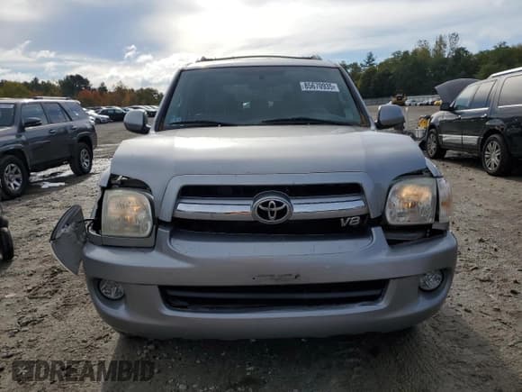 ✅ 2006 Toyota Sequoia SR5 • VIN: 5TDBT44A36S275748 • Лот: 85670935. Опубликован ранее на Copart с пробегом 143 228 миль. Бесплатный доступ к архиву аукционных продаж из США и подробный отчёт об истории автомобиля на DreamBid. Изображение 5.