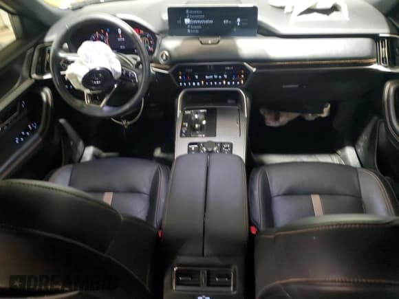 ✅ 2024 Mazda CX-90 Premium Plus • VIN: JM3KKEHD4R1171291 • Лот: 91929345. Опубликован ранее на Copart с пробегом 13 961 миль. Бесплатный доступ к архиву аукционных продаж из США и подробный отчёт об истории автомобиля на DreamBid. Изображение 8.