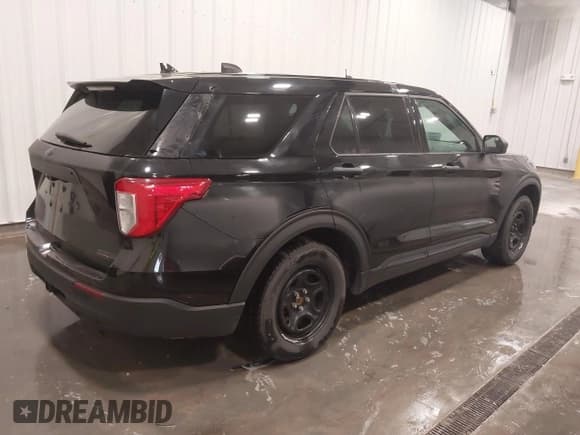 ✅ 2020 Ford Police Interceptor Utility • VIN: 1FM5K8AB2LGA97840 • Лот: 42082910. Опубликован ранее на IAAI с пробегом 93 640 миль. Бесплатный доступ к архиву аукционных продаж из США и подробный отчёт об истории автомобиля на DreamBid. Изображение 4.