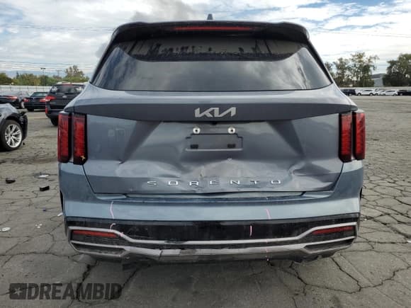 ✅ 2022 Kia Sorento S • VIN: 5XYRL4LC6NG079218 • Лот: 86333295. Опубликован ранее на Copart с пробегом 120 309 миль. Бесплатный доступ к архиву аукционных продаж из США и подробный отчёт об истории автомобиля на DreamBid. Изображение 6.