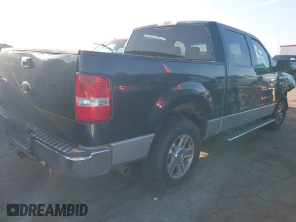 ✅ 2005 Ford F-150 XLT • VIN: 1FTRW12W75FB20802 • Lot: 42996068. Wystawiony na IAAI z przebiegiem 159 380 mil. Bezpłatny archiwum sprzedaży aukcyjnych z USA i szczegółowy raport historii pojazdu na DreamBid. Zdjęcie 4.