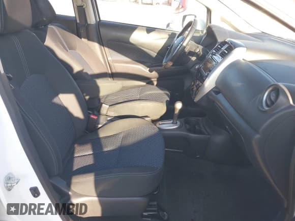 ✅ 2015 Nissan Note SL • VIN: 3N1CE2CP3FL427934 • Lot: 43735913. Listed on IAAI with 128,427 mi. Free auction sales archive from the USA and detailed vehicle history report at DreamBid. Image 5.