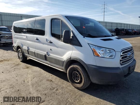 ✅ 2017 Ford Transit XL • VIN: 1FBZX2ZM4HKB13278 • Lot: 52975815. Wystawiony na Copart z przebiegiem 268 052 mil. Bezpłatny archiwum sprzedaży aukcyjnych z USA i szczegółowy raport historii pojazdu na DreamBid. Zdjęcie 4.