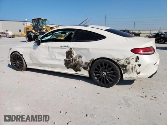 ✅ 2020 Mercedes-Benz C 300 • VIN: W1KWJ8DBXLF989854 • Lot: 81077045. Listed on Copart with 74,838 mi. Free auction sales archive from the USA and detailed vehicle history report at DreamBid. Image 2.