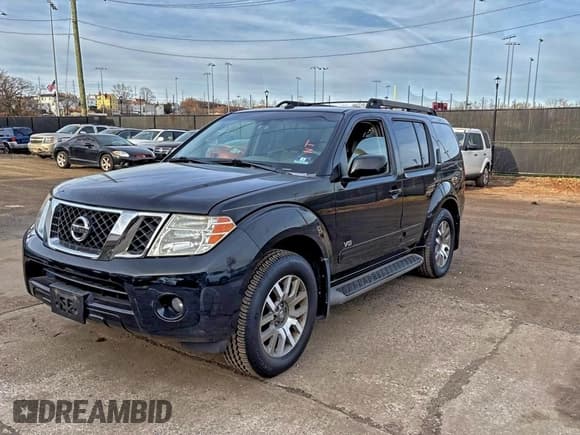 ✅ 2008 Nissan Pathfinder SE • VIN: 5N1BR18B98C638134 • Lot: 96365755. Wystawiony na Copart z przebiegiem 139 057 mil. Bezpłatny archiwum sprzedaży aukcyjnych z USA i szczegółowy raport historii pojazdu na DreamBid. Zdjęcie 2.