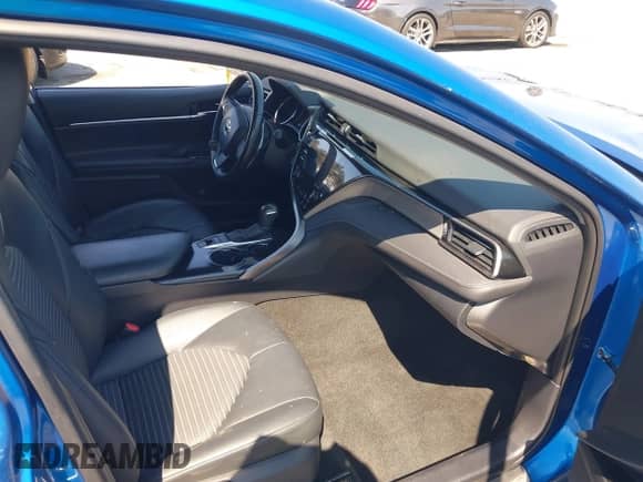 2020 Toyota Camry Hybrid SE с VIN 4T1J31AK1LU011468, выставлен на аукционе IAAI как лот 42711801 с пробегом 76 099 миль миль и . История ставок и продаж доступна на DreamBid. Изображение 5.